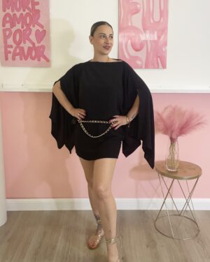 Completo 3 pezzi nero con top fascia, Pantagonna e mantella fluida