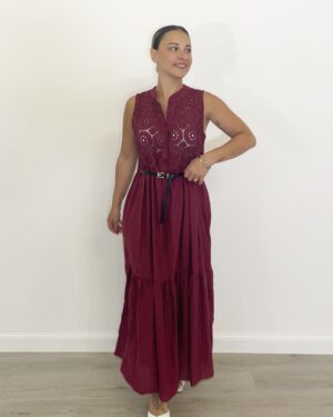 Vestito lungo sangallo bordeaux senza maniche